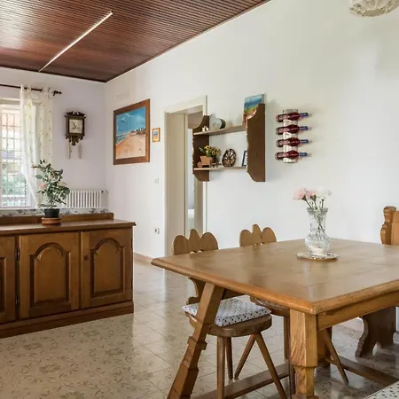 Holiday home Elisea