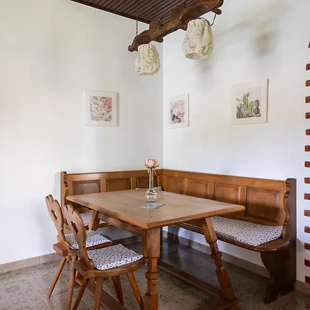 Elisea Holiday home *