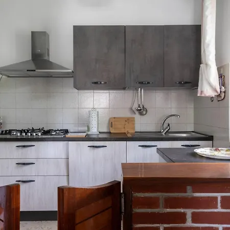 Holiday home Elisea *